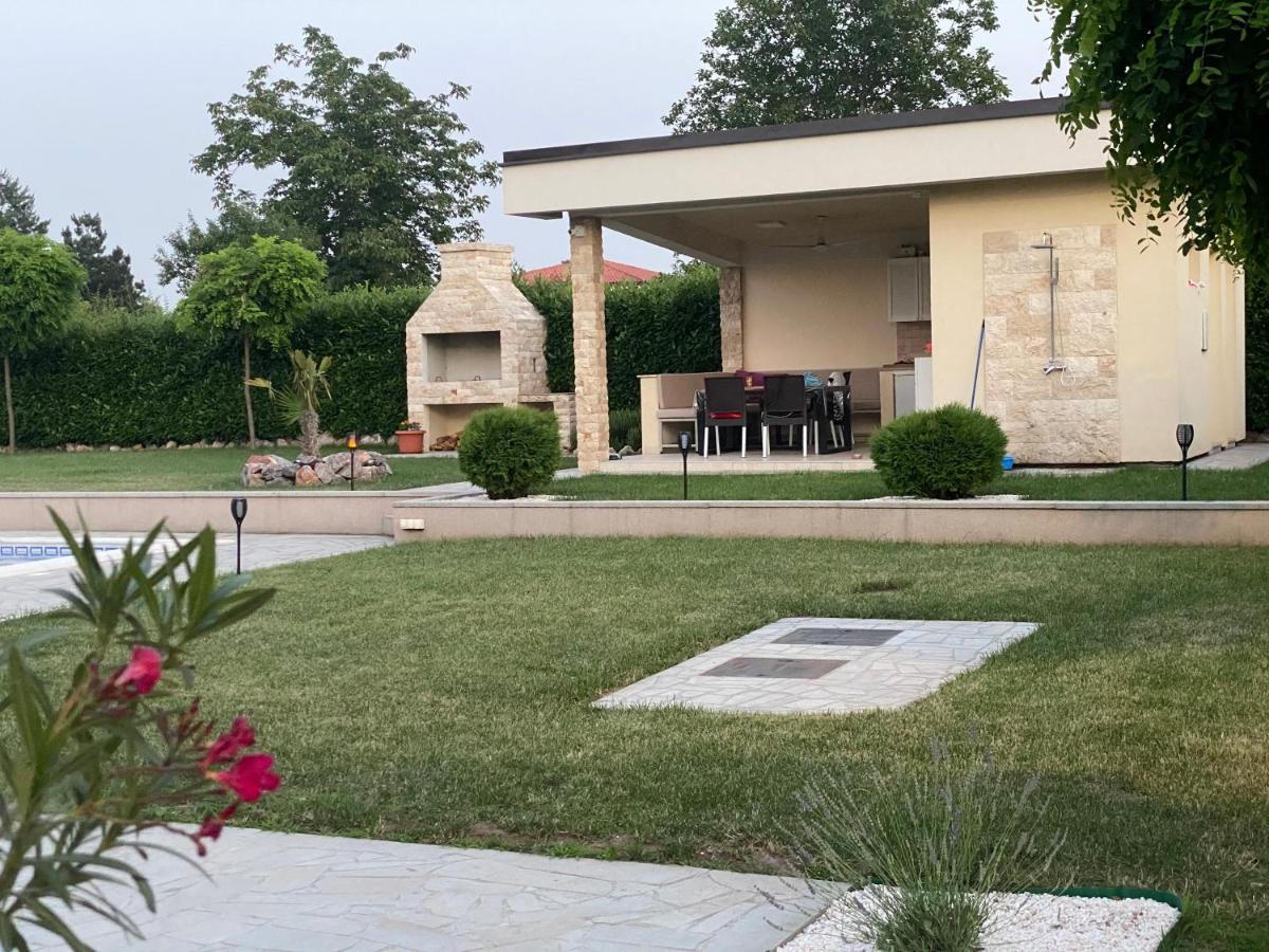 Vila Eleonora Beograd Bagian luar foto